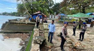 Berikan Rasa Aman, Ditpolairud Polda Maluku Patroli di Tempat Wisata