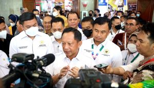 Mendagri Tito Karnavian minta kepala daerah buat kebijakan Pro UMKM