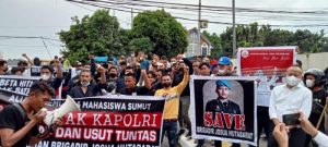 Massa demo di Mapoldasu, desak Polri ungkap dalang pembunuhan Brigadir Josua Hutabarat