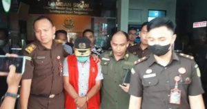 Lakukan tindak pidana korupsi, Kejari Tanggamus Tahan Mantan Kadis PPPA Dalduk Dan KB