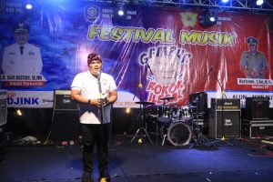 Gempur rokok ilegal melalui konser musik