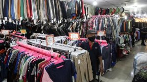 Pemerintah Beri Waktu Seminggu E-Commerce Turunkan Penjualan Pakaian Bekas Impor