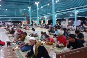 Berbuka Puasa, Masjid Agung Kota Yogyakarta Sediakan Menu Gulai Kambing
