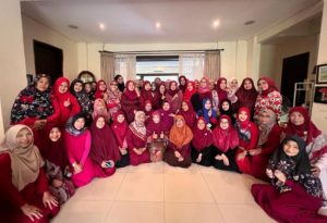 Memantaskan Diri Dalam Berteman