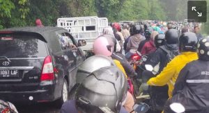 Jalan Medan-Berastagi macet lagi, Ketua DPRD Sumut desak Pemprov selesaikan jalur alternatif