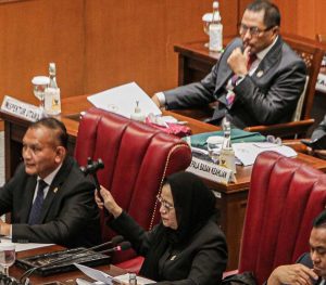 RUU Kesehatan Disahkan, Nakes Ancam Mogok Kerja