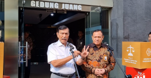 Menko Marves Luhut Binsar Panjaitan Minta KPK Usut Ekspor Ore Nikel Ilegal ke China