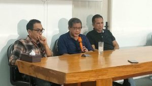 Timbulkan Keonaran Usai Hina Jokowi Rocky Gerung Minta Maaf