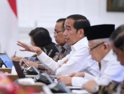 Akui Ada Kebocoran Distribusi Pupuk, Jokowi Minta Menkeu Tambah Subsidi Pupuk Rp14 Triliun