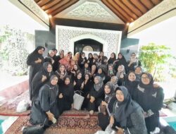 Taat atau Maksiat Pada Suami