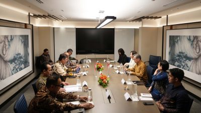 Perkuat Kerja Sama Bilateral, Indonesia Dorong Implementasi Program Ketenagakerjaan  dengan Singapura