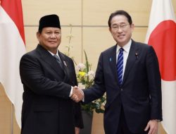 Menhan Prabowo Temui PM Jepang di Tokyo, Bahas Peningkatan Kolaborasi