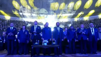 Surya Paloh: Tidak Mungkin Mengatasi Permasalahan Bangsa hanya Membuat Tambahan Undang-undang