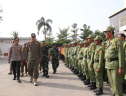 Siap Hadapi Pilkada Serentak 2024, Pj Wali Kota Pimpin Apel Gelar Pasukan Satlinmas dan Petugas Pengamanan