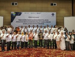 Pengukuhan Tim Koordinasi Daerah Revitalisasi Pendidikan Vokasi dan Pelatihan Vokasi Kota Cirebon Resmi Digelar