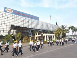 Ekonom Achmad Nur Hidayat Sebut Keruntuhan Sritex jadi Puncak Masalah Industri Garmen di Indonesia