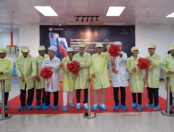 Wamenperin Sebut Sat Nusapersada Bukti Indonesia Mampu Produksi Ponsel