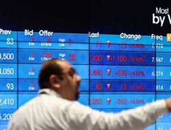 Menguak Jatuhnya IHSG Selasa Pagi: Gema Global Atau Cermin Kerapuhan Internal?