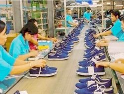 Pabrik Sepatu di Tangerang PHK Ribuan Pekerjanya