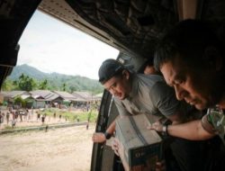 Bobby duga videonya beri bantuan dari atas heli diedit: Drop mi keluar beras!