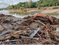 Update korban banjir bandang dan longsor di Sumatra, BNPB: 1.112 orang tewas, 176 hilang