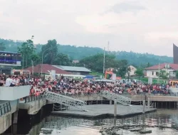 Hari keempat Lebaran, wisatawan membludak di Parapat