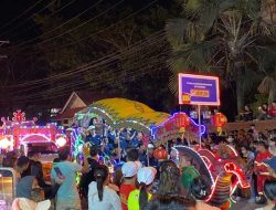 Masyarakat Singkawang Tumpah Ruah Saksikan Pawai Lampion 2026