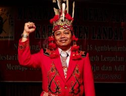Cornelis Dorong Dayak Mendunia Lewat Pengetahuan dan Budaya