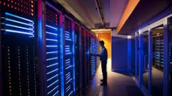 Hukum Indonesia Belum Mampu Paksa Raksasa Teknologi Pindahkan Server ke Dalam Negeri