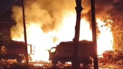 TPA Cipayung Depok Terbakar