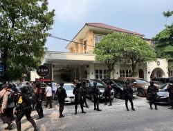 Dugaan Korupsi dan Pencucian Uang, Polisi Geledah Cafe de’CLAN Signature di Kawasan Cipete