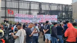 Cegah Massa dari Sumatra Ikuti Aksi Demo 27 Agustus, Polisi Sekat Tol Merak