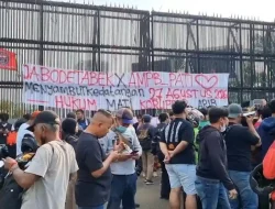 Cegah Massa dari Sumatra Ikuti Aksi Demo 27 Agustus, Polisi Sekat Tol Merak