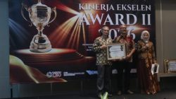 Komitmen Memajukan Pendidikan, Antarkan Wido Driyono, Raih Penghargaan Tokoh Inspiratif 2026