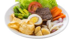 Menjelajah Cita Rasa Surakarta: Sensasi Berburu Kuliner Legendaris Solo dan Kisah Historis di Baliknya